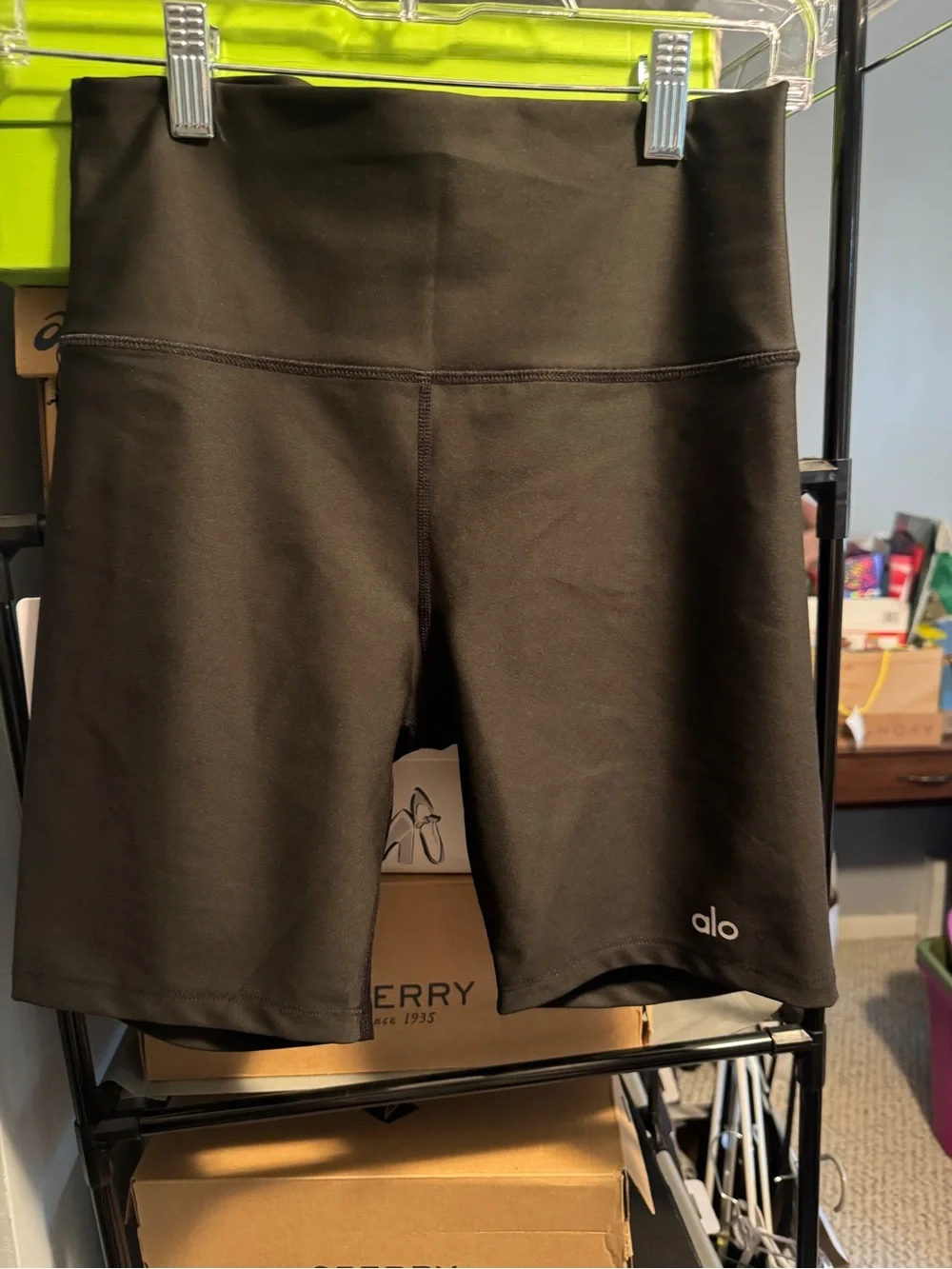 ALO Yoga Women's Black Bike Shorts